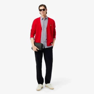 Camisa de hombre de corte ajustado, a rayas y elástica, con botones