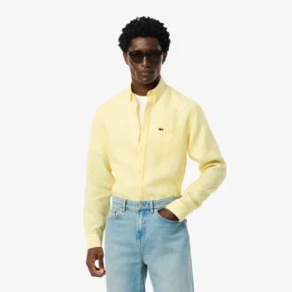 Camisa de lino a rayas de corte regular para hombre