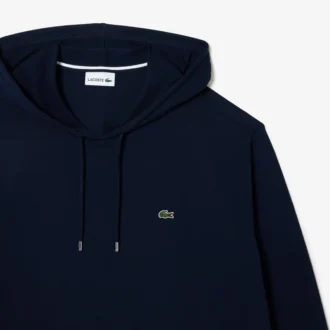 Camiseta con capucha de corte amplio para hombre