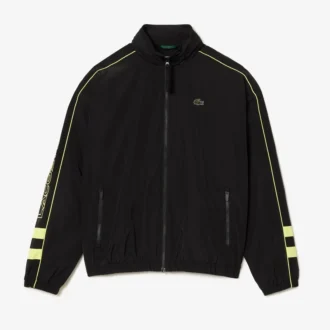 Chaqueta con cremallera resistente al agua y detalles en contraste para hombre