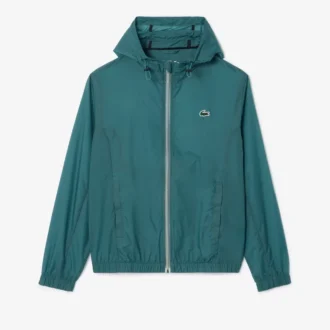 Chaqueta deportiva ligera y repelente al agua para hombre