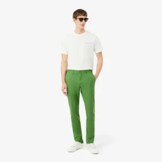 Pantalones chino de sarga elástica de corte ajustado