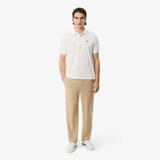 Pantalones chinos elásticos de corte regular