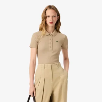 Polo de algodón acanalado L.12.D de corte ajustado para mujer