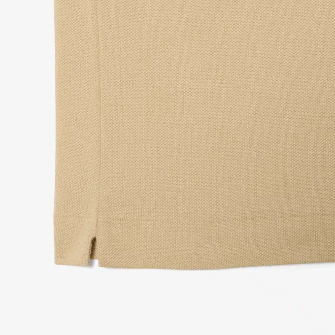 Polo L.12.12 para hombre de corte regular con detalles decorativos