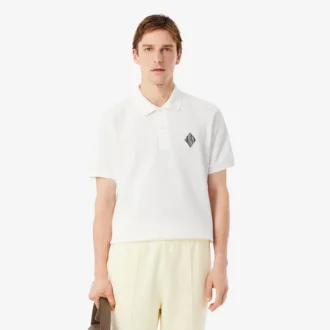 Polo Piqué con insignia y corte clásico